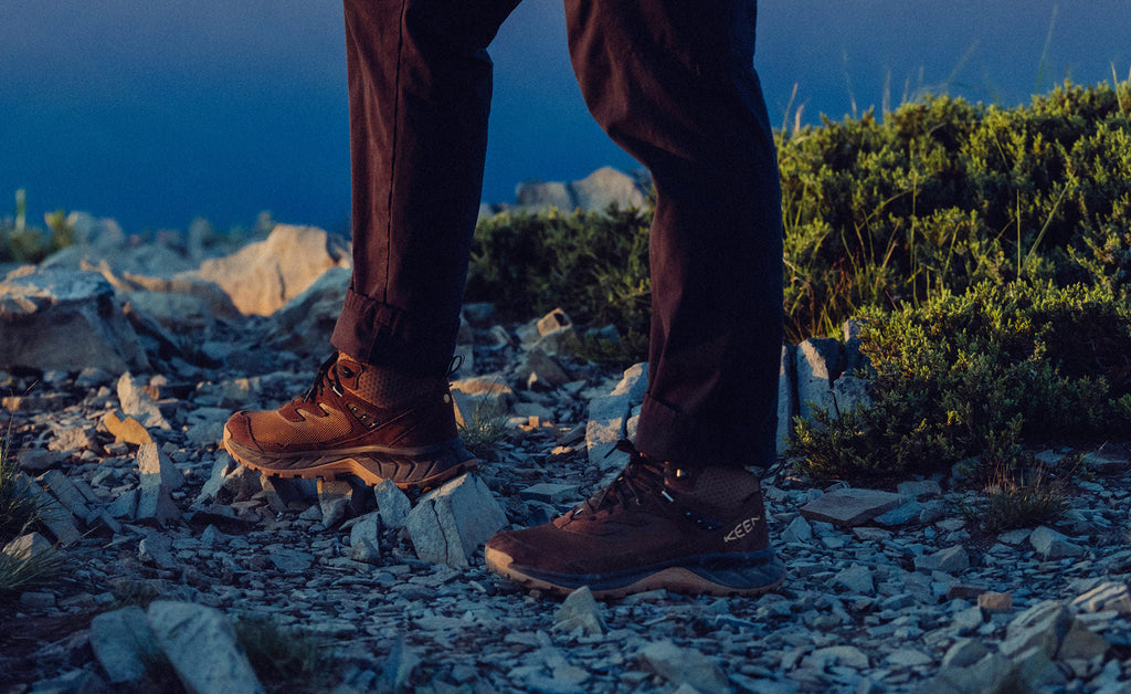 Mens Hightrail Waterproof Hiking Boot Dark EarthOak Buff