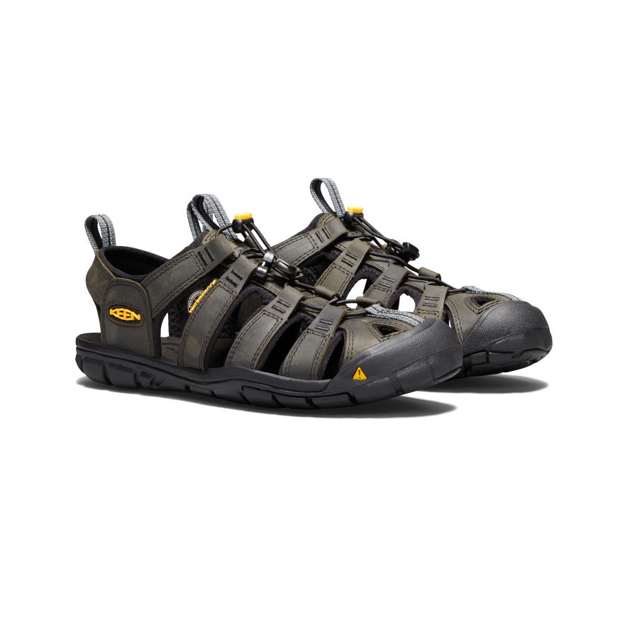 Mens Clearwater CNX Leather Sandal MagnetBlack