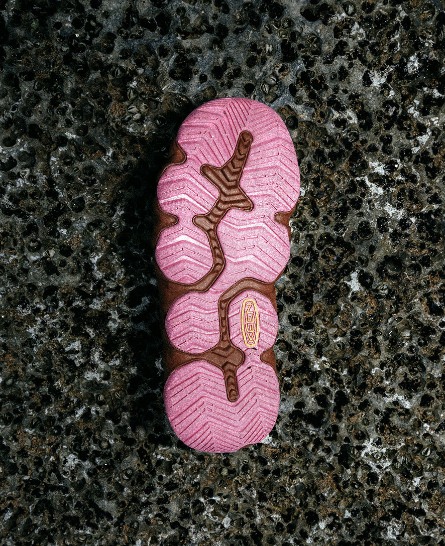 Mens Hyperport H2 Sandal x Hiking Patrol Okenia Pink
