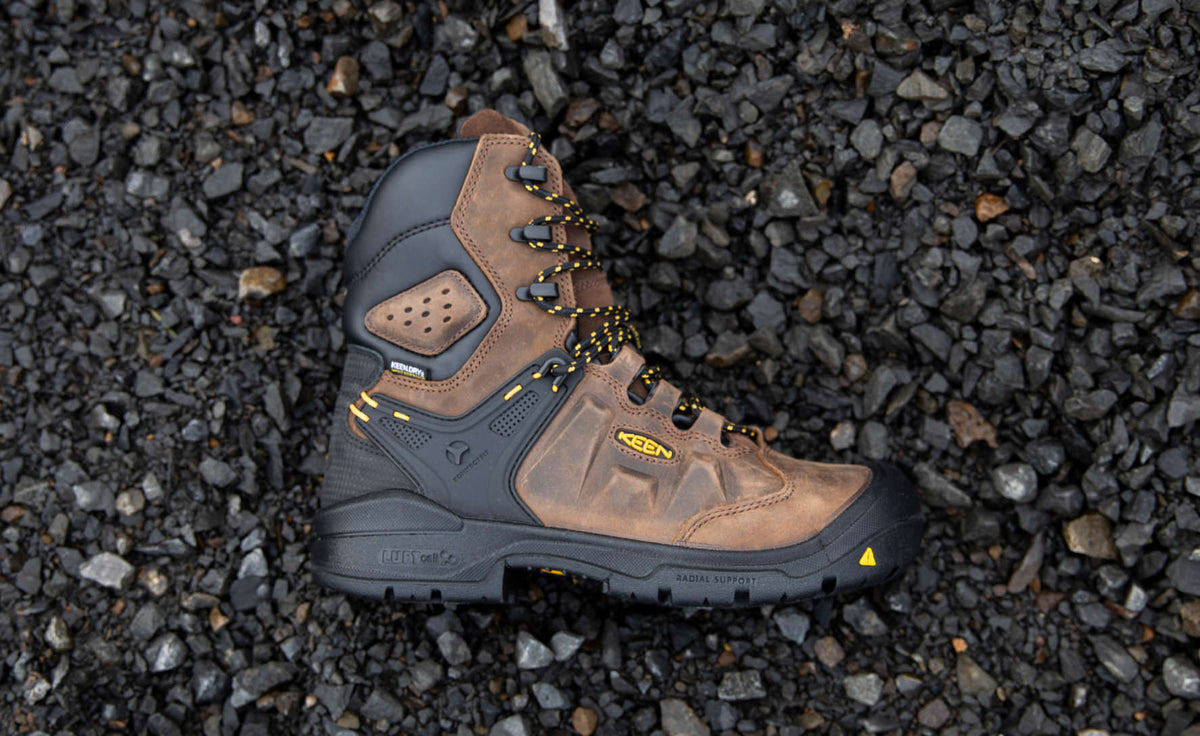 Mens Dover 8 Insulated Waterproof Boot Carbon Toe Dark EarthBlack