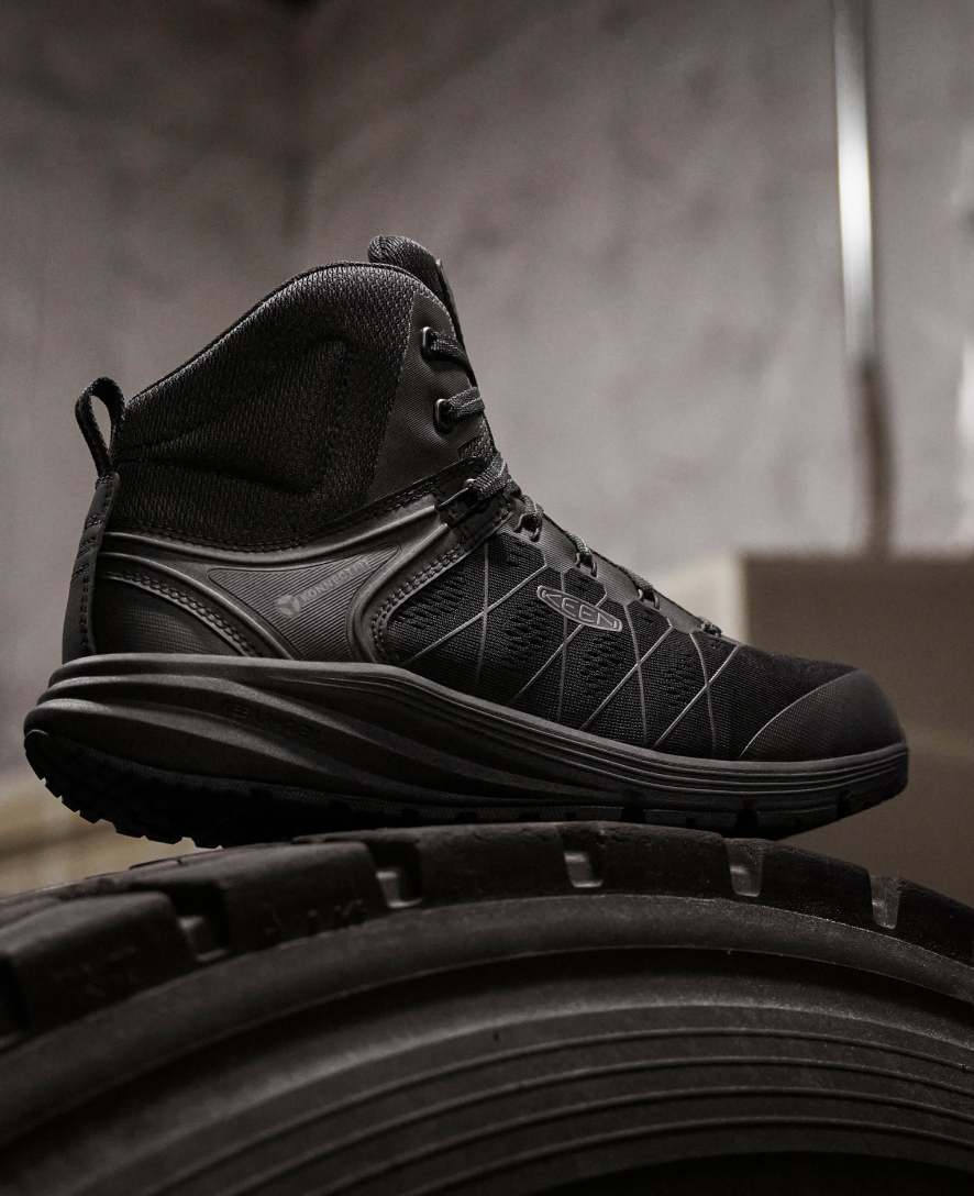 Womens Vista Energy Mid INT MET Carbon Toe BlackRaven