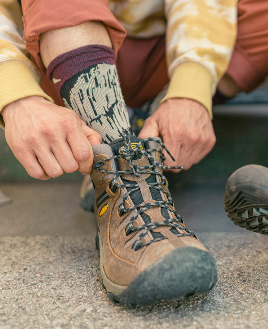 Mens Targhee II Waterproof Mid Wide Black OliveChipmunk