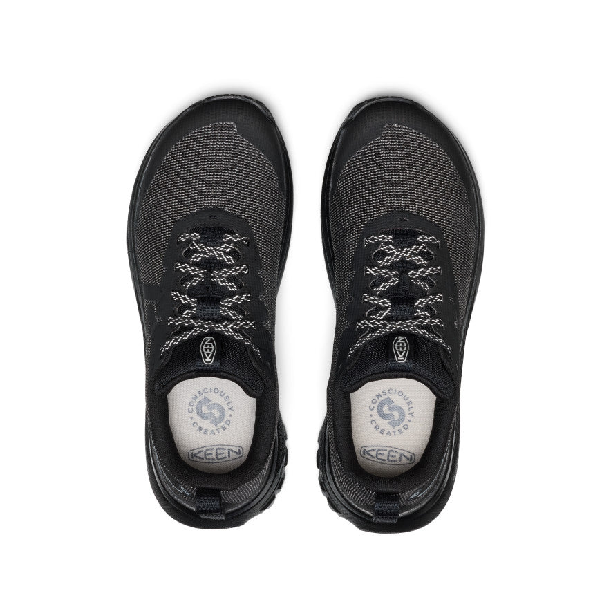Womens Roam Trail Running Shoe BlackBlack